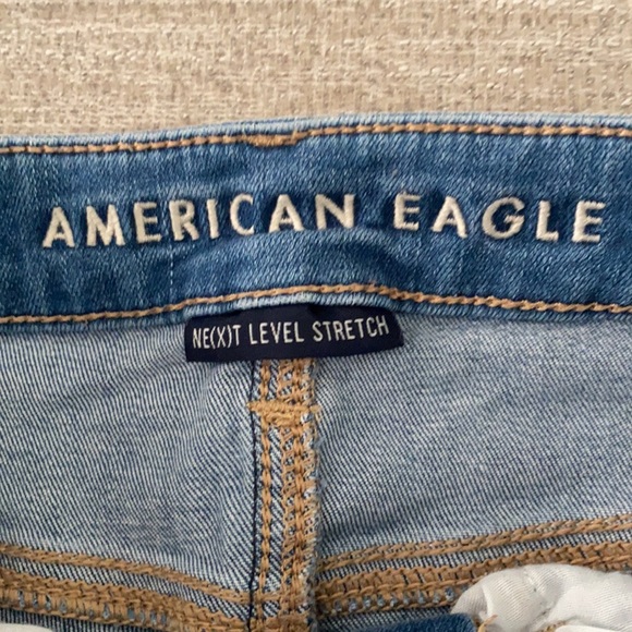American Eagle next level stretch super hi-rise jeggings. Size 2 short (petite) - Picture 9 of 11